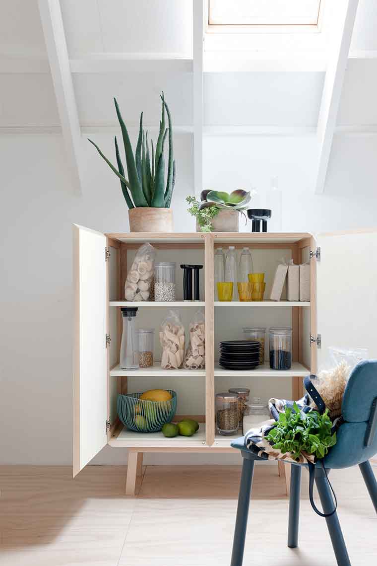 galleryImage