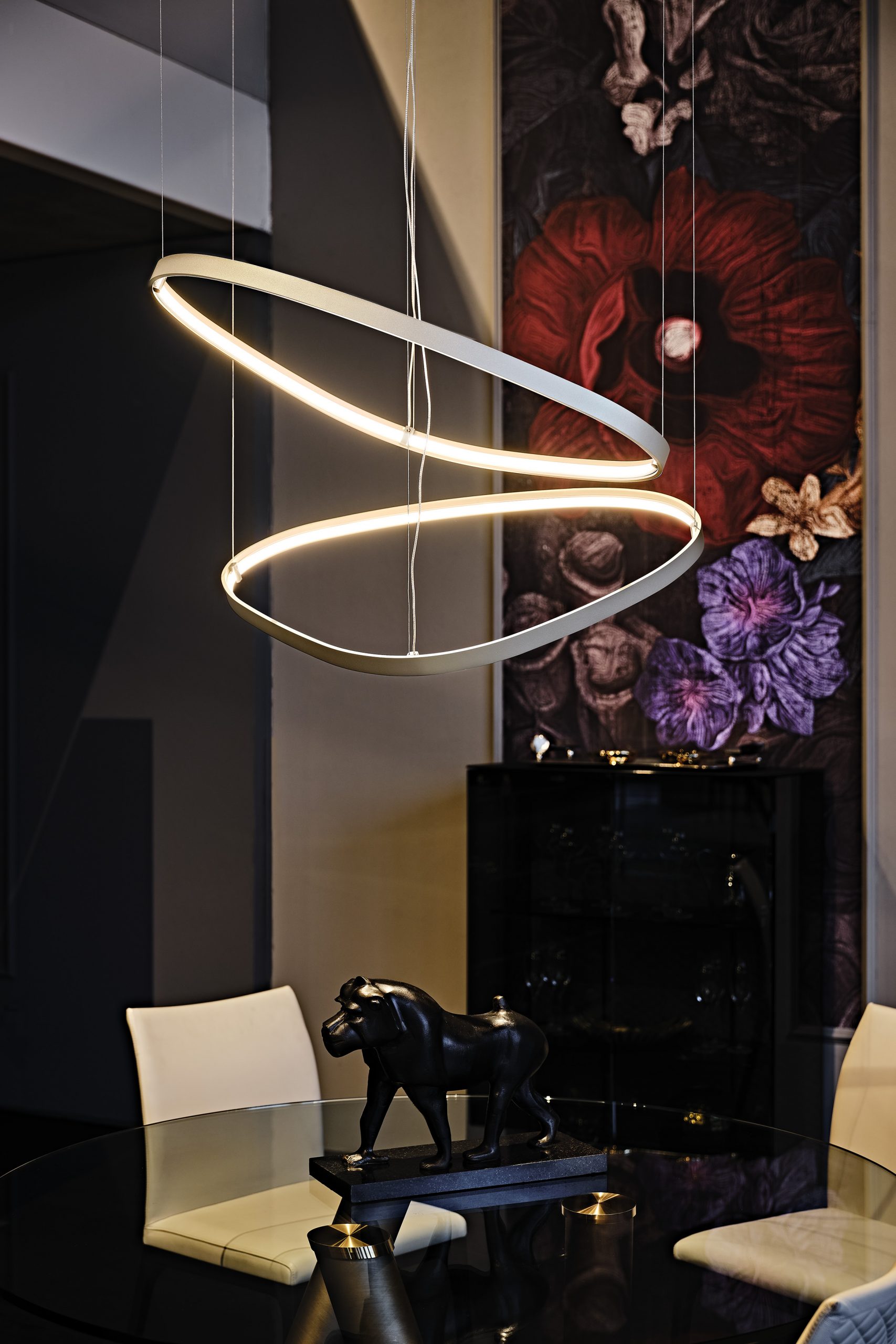 galleryImage