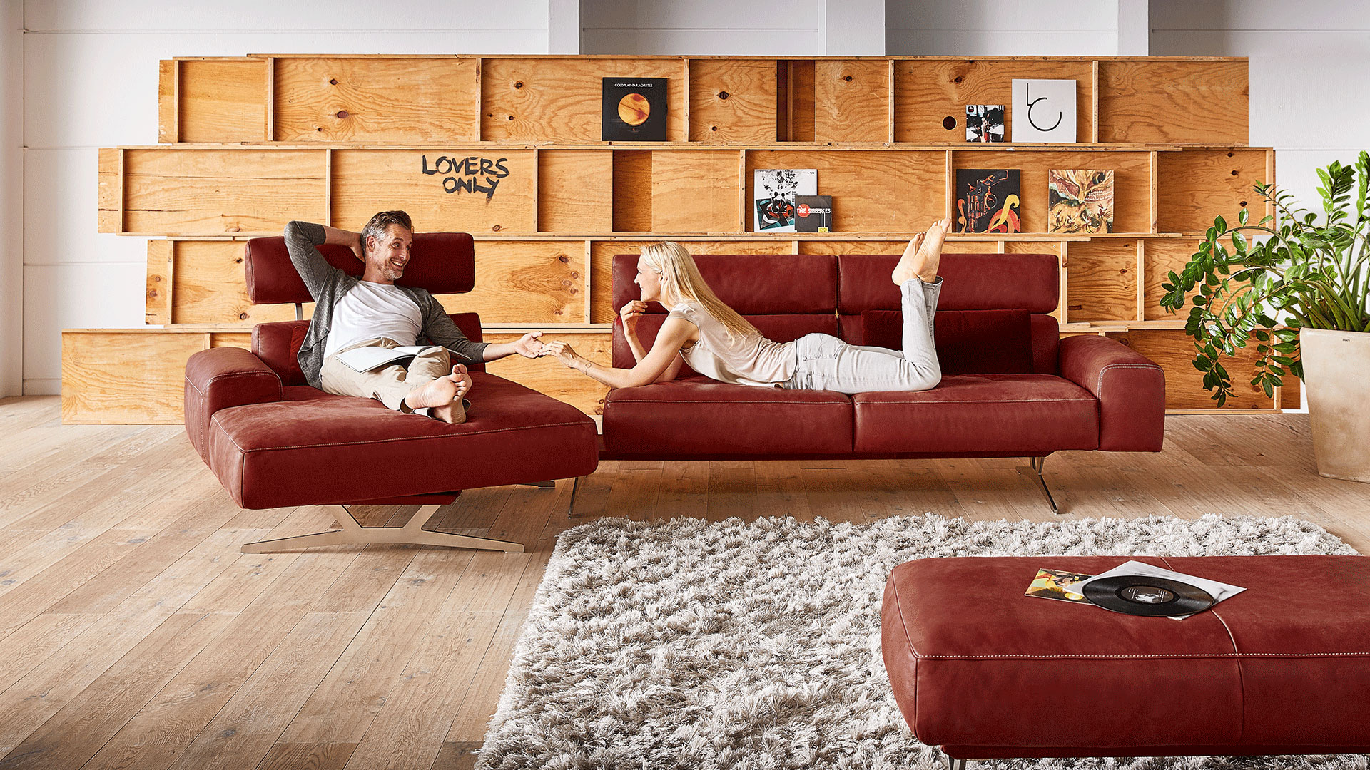 galleryImage