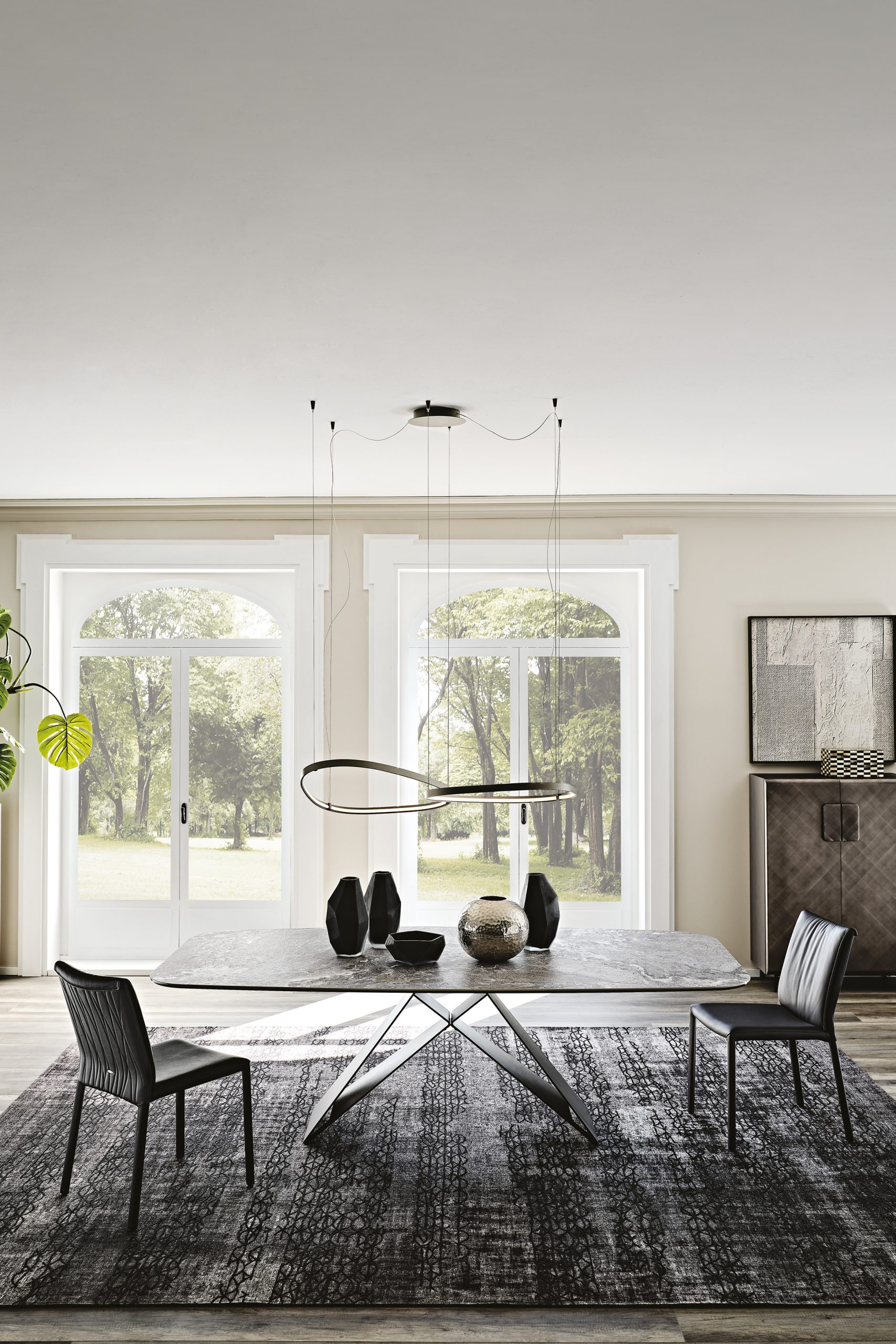 galleryImage