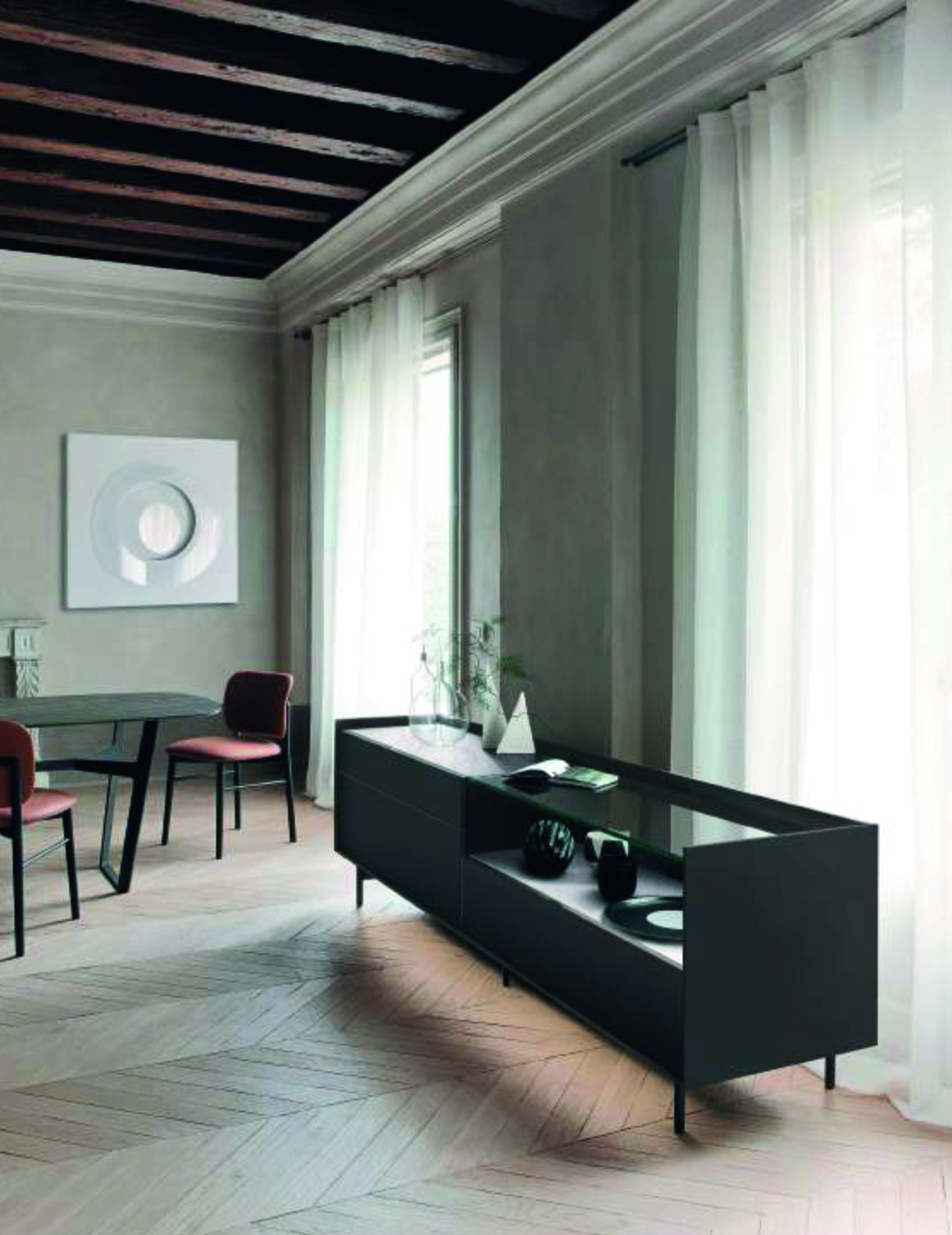 galleryImage