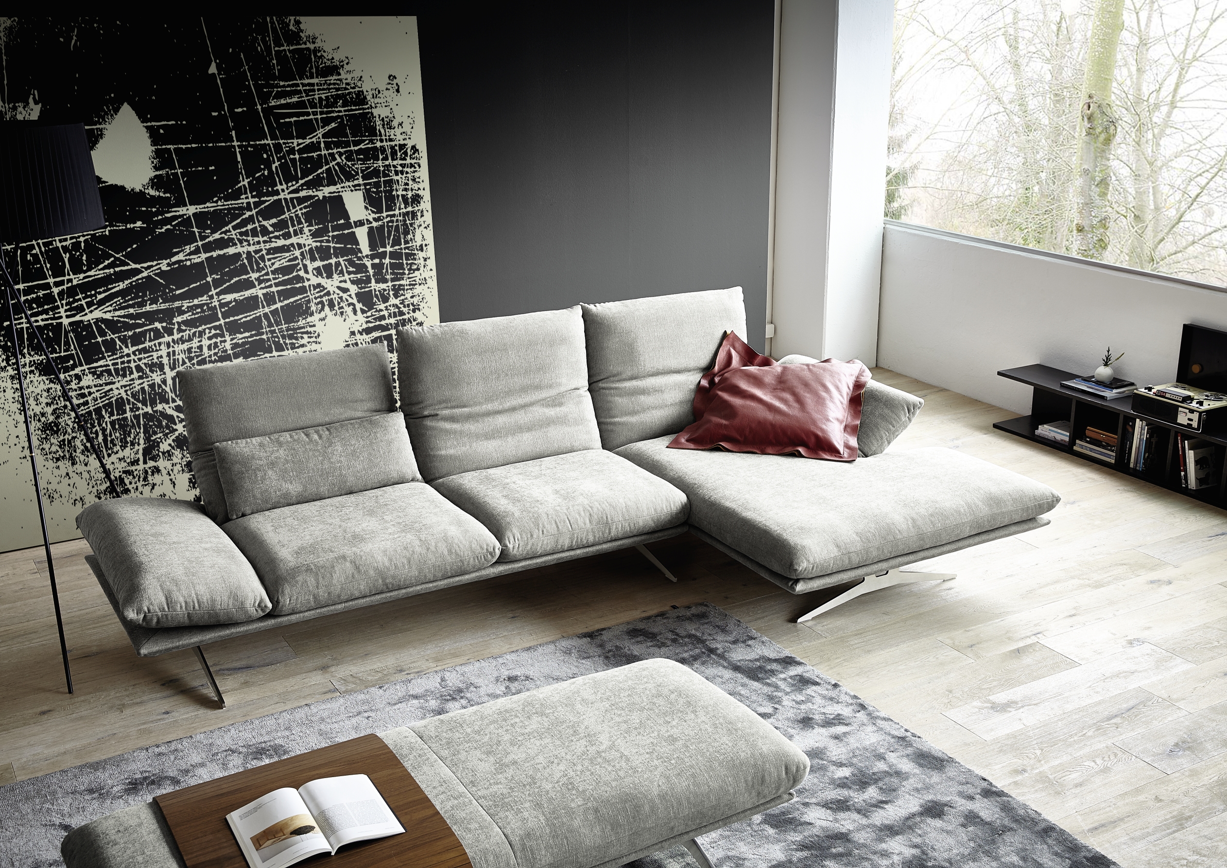 galleryImage